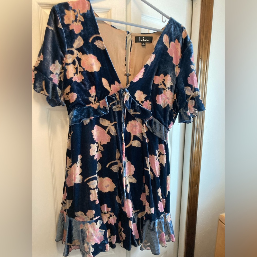 Lulus short velvet dress